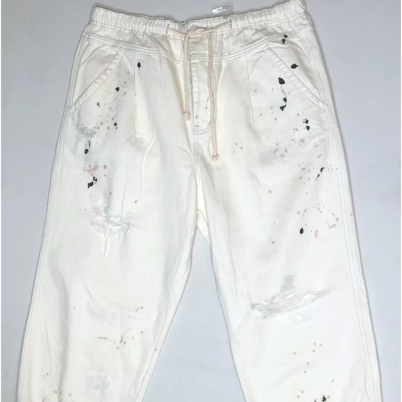 NEW Free People Mix It Up Utility Jeans Paint Z182-7 - Picture 2 of 5
